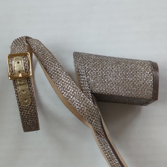 Unisa Glitter Embellished Strappy Chunky Heel Dressy Sandal 8.5M Silver - Picture 7 of 16